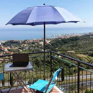 Panzió Tra Cielo E Mare Pietra Ligure